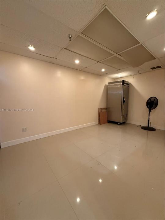 777 NW 72nd Ave 2131, Miami, Florida 33126, USA