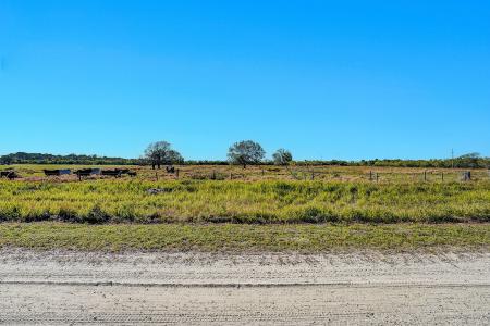 8581 19th Sq Square SW, Vero Beach, Florida 32968