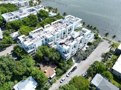 711 NE 61st St, Miami, Florida 33137, USA