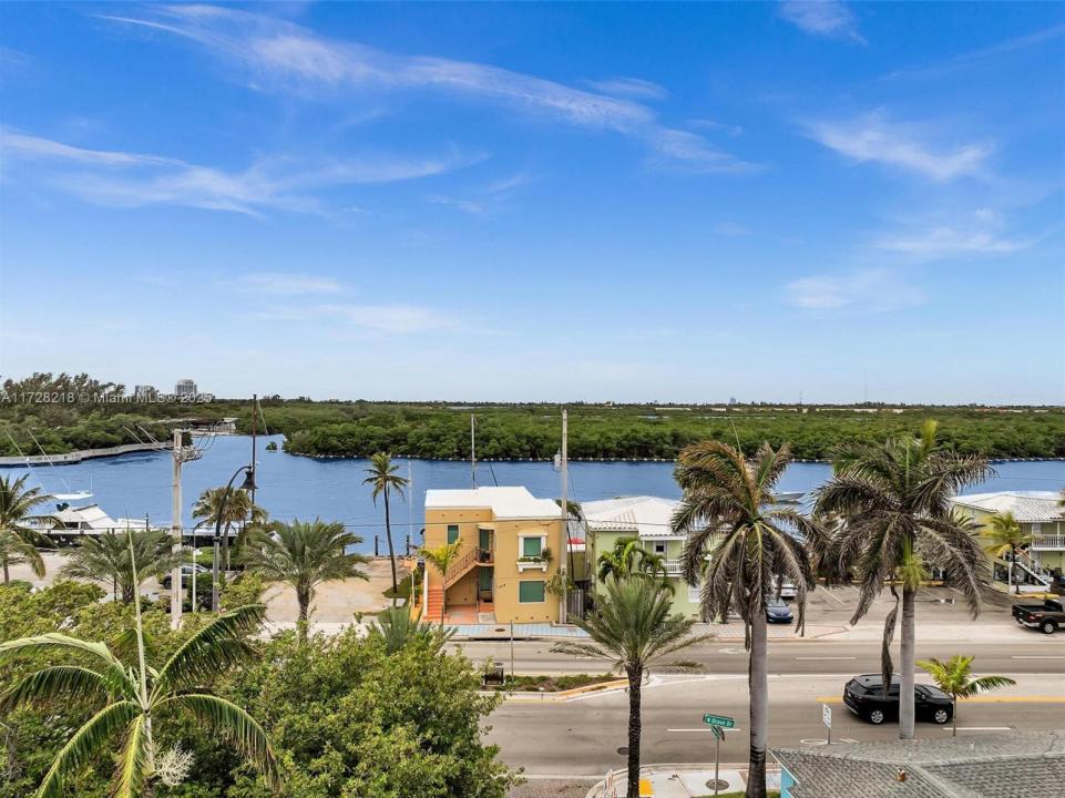 1418 N Ocean Dr, Hollywood, Флорида 33019, Соединенные Штаты