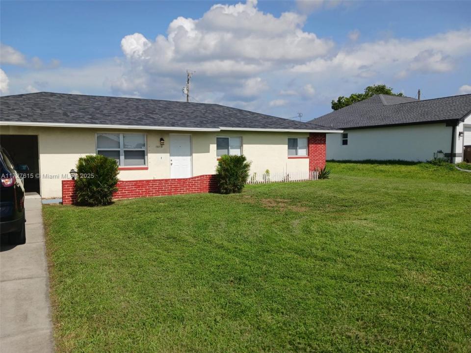 1019 NW 7TH PLACE, Cape Coral, Florida 33993, USA