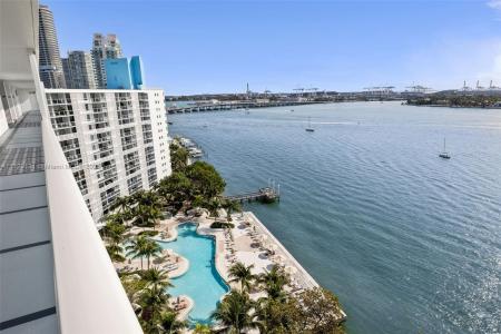 910 West Ave 1516, Miami Beach, Florida 33139, USA