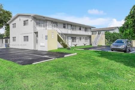 6101 Garfield St, Hollywood, Florida 33024, USA
