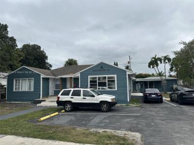 1928 Mckinley St, Hollywood, Florida 33020, USA