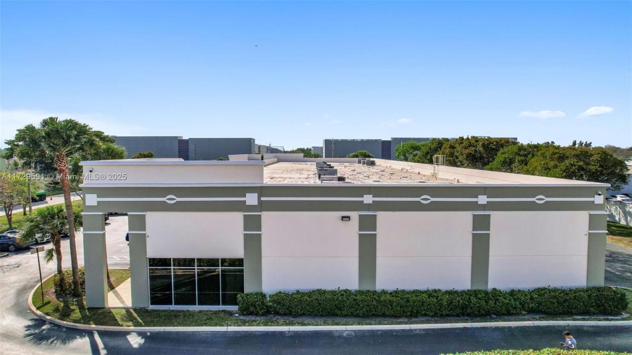 11931-11935 NW 37th St J-K, Coral Springs, Флорида 33065, Соединенные Штаты