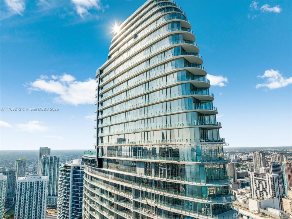 300 Biscayne Blvd Way 4601, Miami, Flórida 33131, Estados Unidos