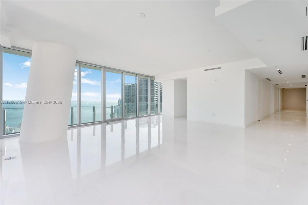 300 Biscayne Blvd Way 4601, Miami, Flórida 33131, Estados Unidos