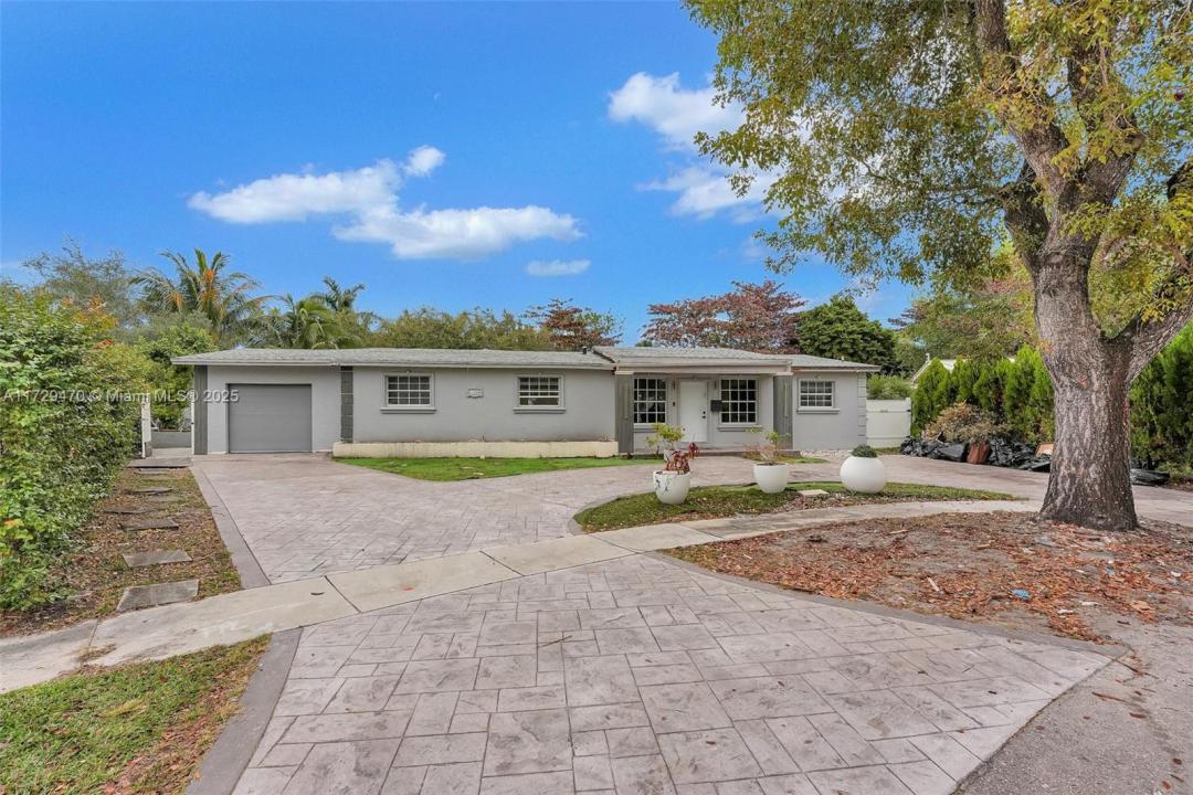 18600 NE 7th Ct, North Miami Beach, Florida 33179, Stati Uniti