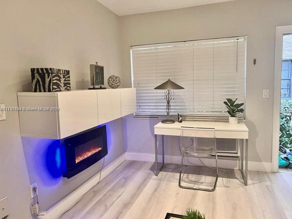 1551 Michigan Ave 6, Miami Beach, Floride 33139, États-Unis