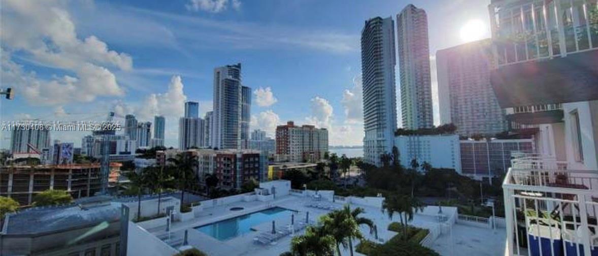 275 NE 18th St 1503, Miami, Flórida 33132, Estados Unidos