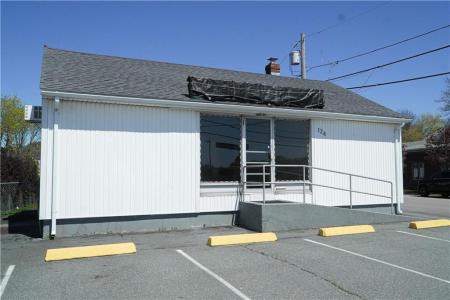 124 East Main Road, Middletown, Род Айленд 02842, Соединенные Штаты