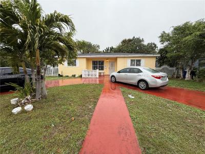 701 NE 170th St, North Miami Beach, Florida 33162, USA