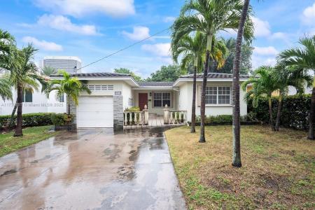 9573 Carlyle Ave, Surfside, Florida 33154, USA