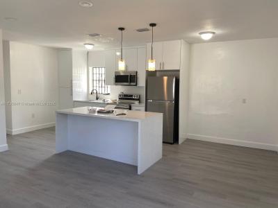1840 NE 174th St, North Miami Beach, Florida 33162, USA