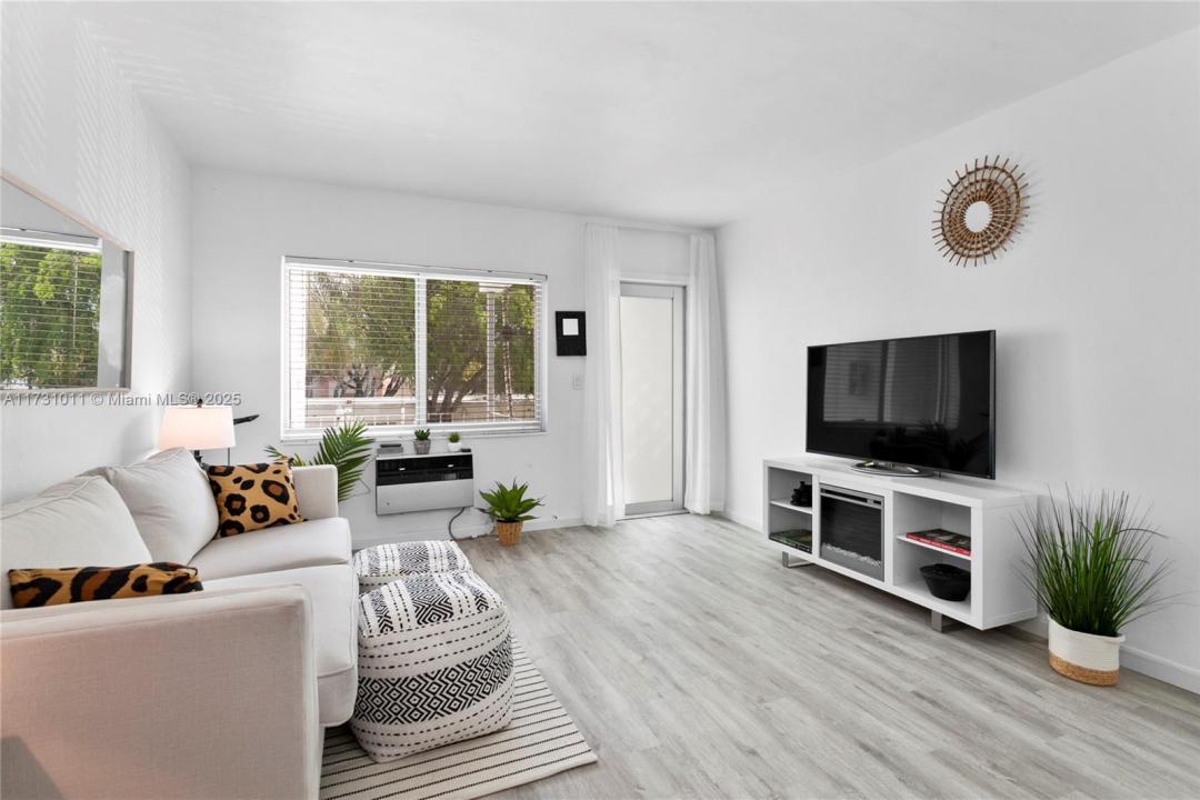 641 Espanola Way 24, Miami Beach, فلوريدا 33139, الولايات المتحدة
