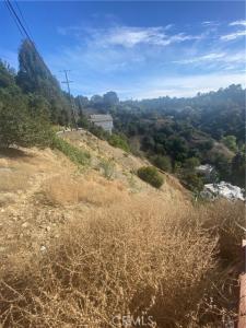 N 3643 Alta Mesa Drive, Studio City, California 91604, Estados Unidos