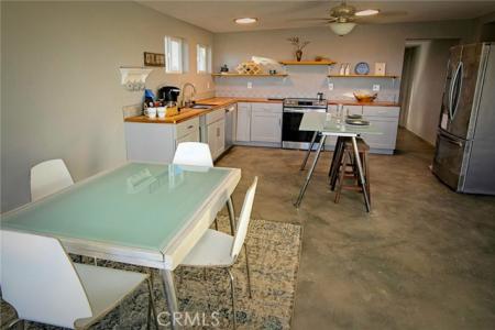 Dakota Lane, Landers, Kalifornien 92285, USA