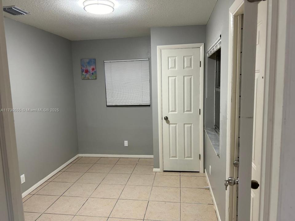 5201 NW 15th Ct 1, Lauderhill, Florida 33313