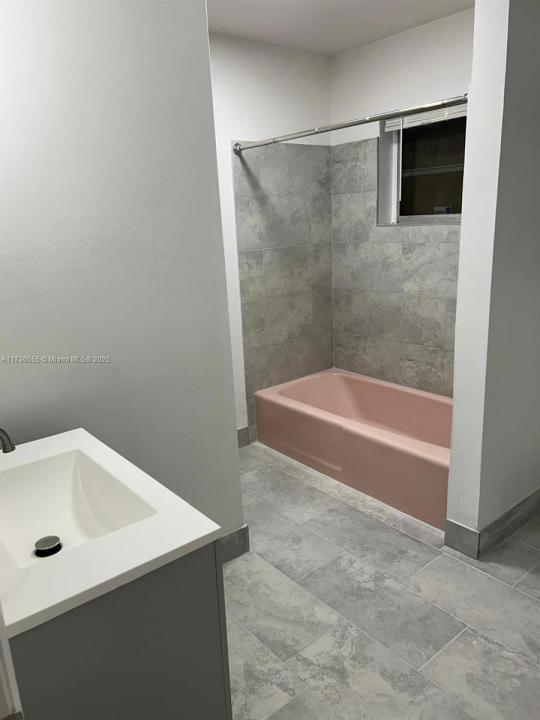 5201 NW 15th Ct 1, Lauderhill, Florida 33313