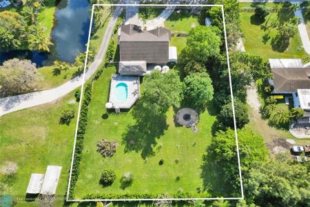 9701 SW 55th Ct, Cooper City, Florida 33328, Estados Unidos