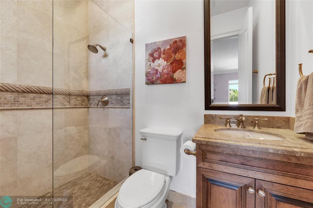 2311 NE 35th Street, Lighthouse Point, Florida 33064