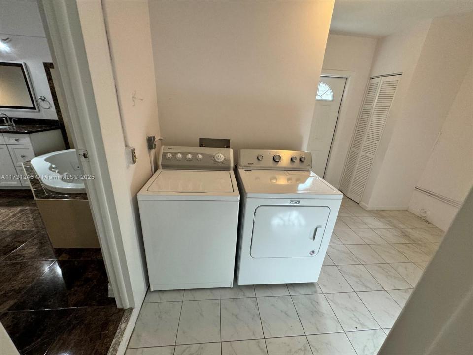 4381 Purdy Ln, West Palm Beach, Floryda 33406, USA