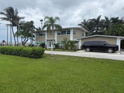13549 S Indian River Dr, Jensen Beach, Florida 34957, USA