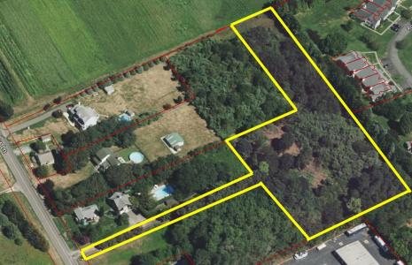 1350 Hortons Lane, Southold, New York 11971