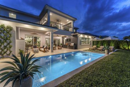 2465 NE Evinrude Circle, Jensen Beach, Florida 34957