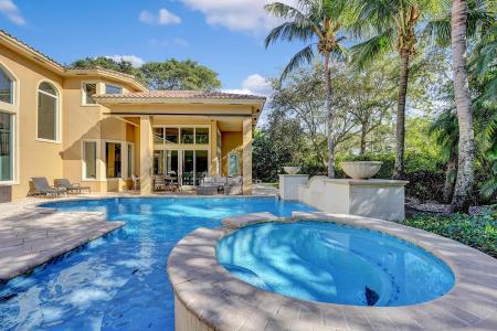43 Coconut Lane, Ocean Ridge, Florida 33435