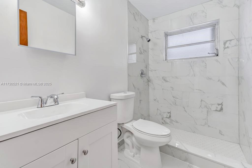 519 NW 10th Ave, Miami, Floride 33136, États-Unis