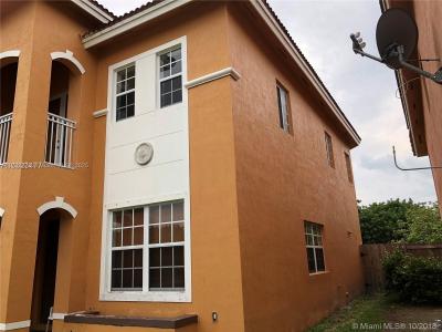 13426 SW 177th Ter B, Miami, Florida 33177, USA