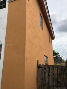 13426 SW 177th Ter B, Miami, Florida 33177, USA