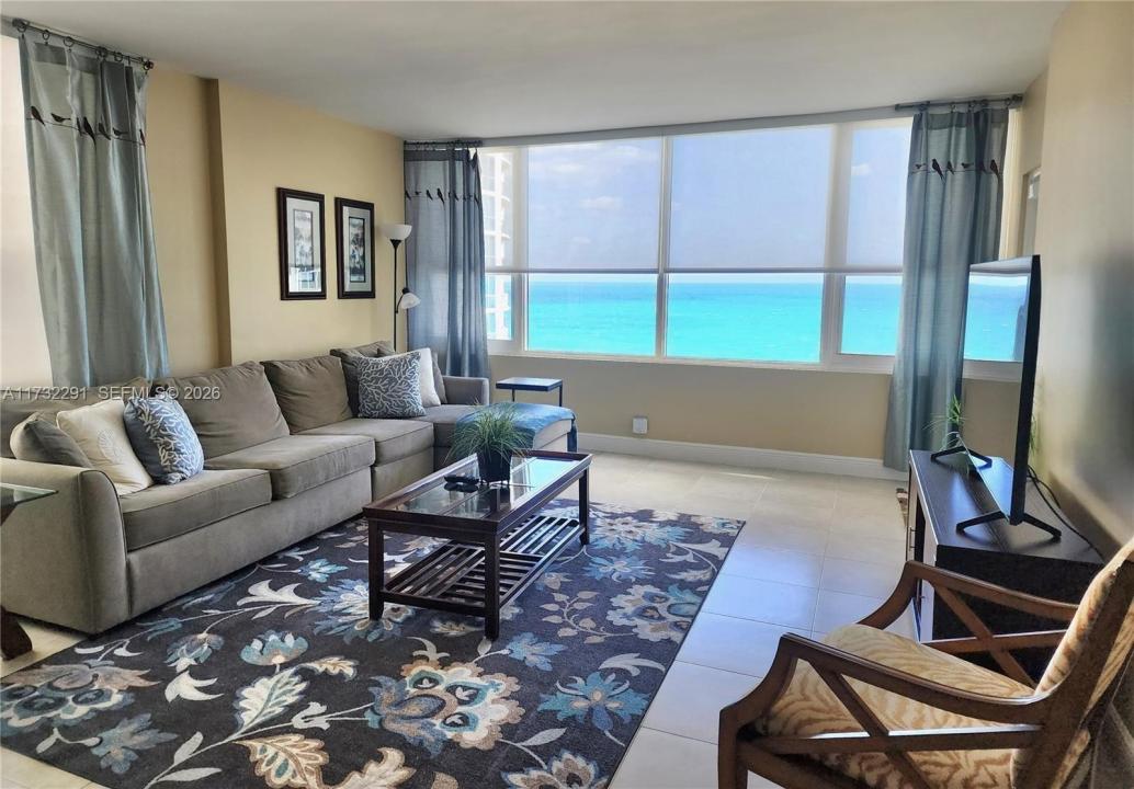 3505 S Ocean Dr 1206, Hollywood, Florida 33019, USA