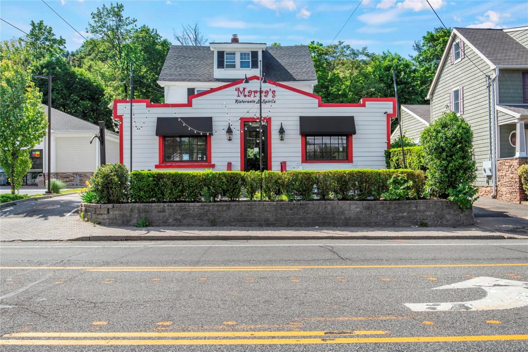 22 Pine Hollow Road, Oyster Bay, New York 11771, HOA KỲ
