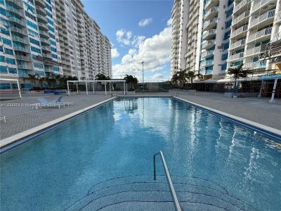 18031 Biscayne Blvd PH03, Aventura, Florida 33160, USA