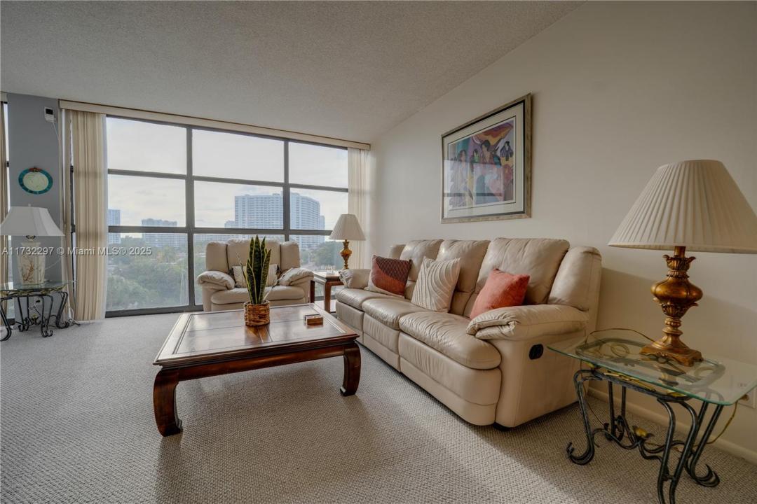 600 Parkview Dr 601, Hallandale Beach, Floride 33009, États-Unis