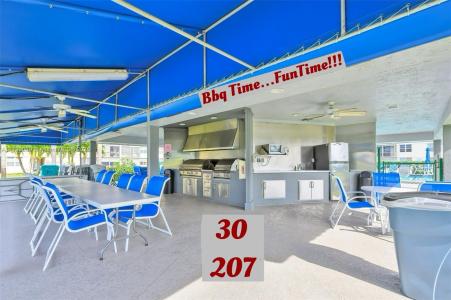 8960 S Hollybrook Blvd 207, Pembroke Pines, Florida 33025, USA