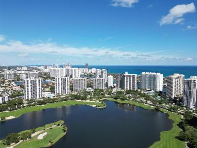 3675 N Country Club Dr 1006, Aventura, Florida 33180, USA