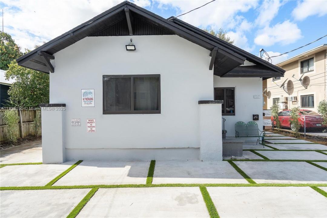 418 NW 9th Ave, Miami, פלורידה 33128, ארצות הברית של אמריקה 