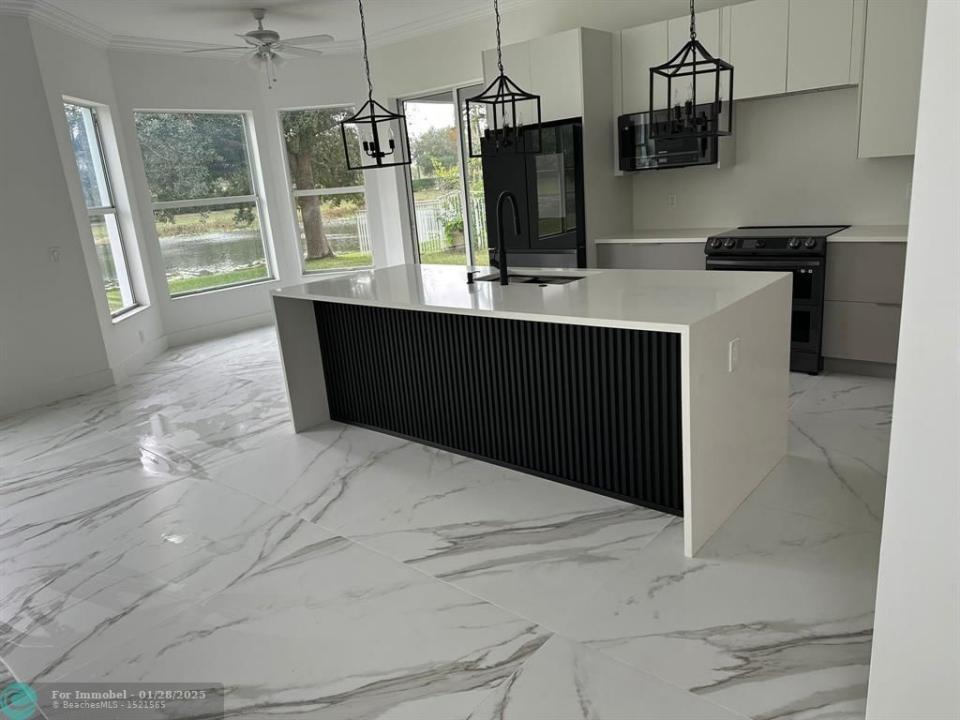 9334 Madewood Ct, Royal Palm Beach, 佛罗里达州 33411, 美国