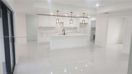 915 Panda Dr, Lehigh Acres, Florida 33974, USA