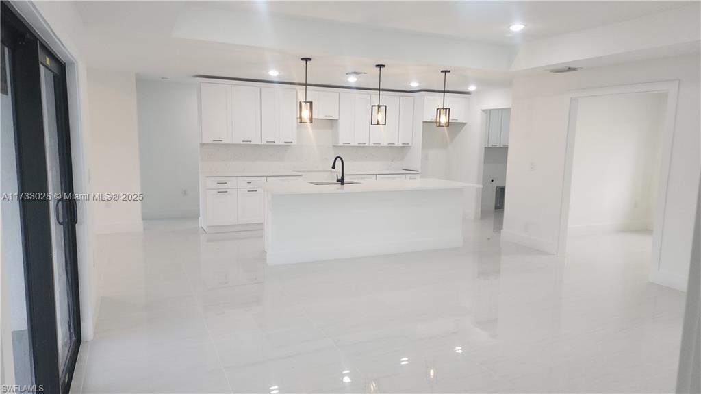 915 Panda Dr, Lehigh Acres, Floride 33974, États-Unis