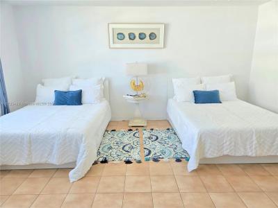100 Lincoln Rd 931, Miami Beach, Florida 33139, USA