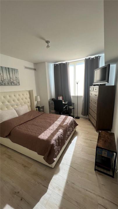 1745 E Hallandale Beach Blvd 1807W, Hallandale Beach, Florida 33009