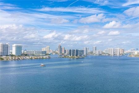 250 174th St 2116, Sunny Isles Beach, Florida 33160, USA