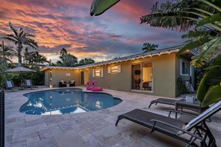1011 Powell Drive, Yacht Harbor Manor, Riviera Beach, Florida 33404