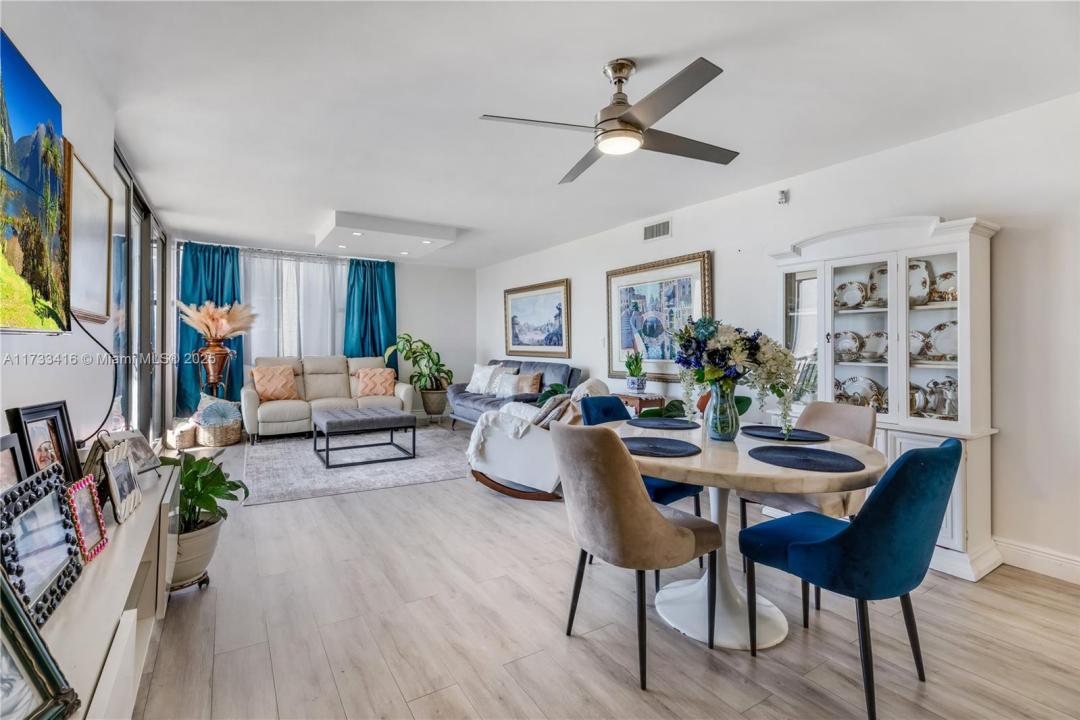 20379 W Country Club Dr 939, Miami, פלורידה 33180, ארצות הברית של אמריקה 