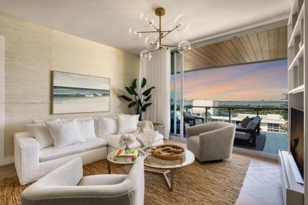 5775 Collins Ave 1705, Miami Beach, Florida 33140, USA