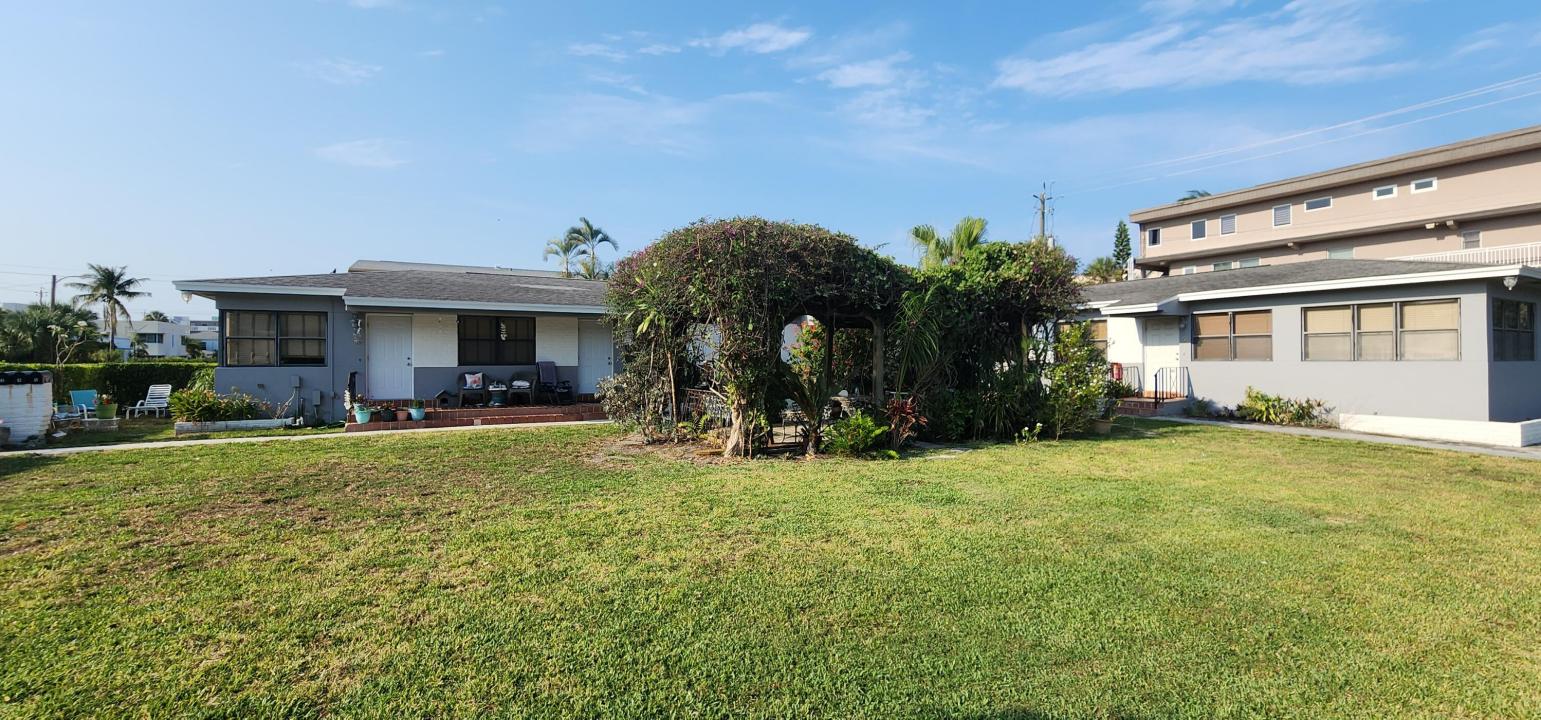130 S Lakeside 1 Drive, Lake Worth Beach, Florida 33460, USA